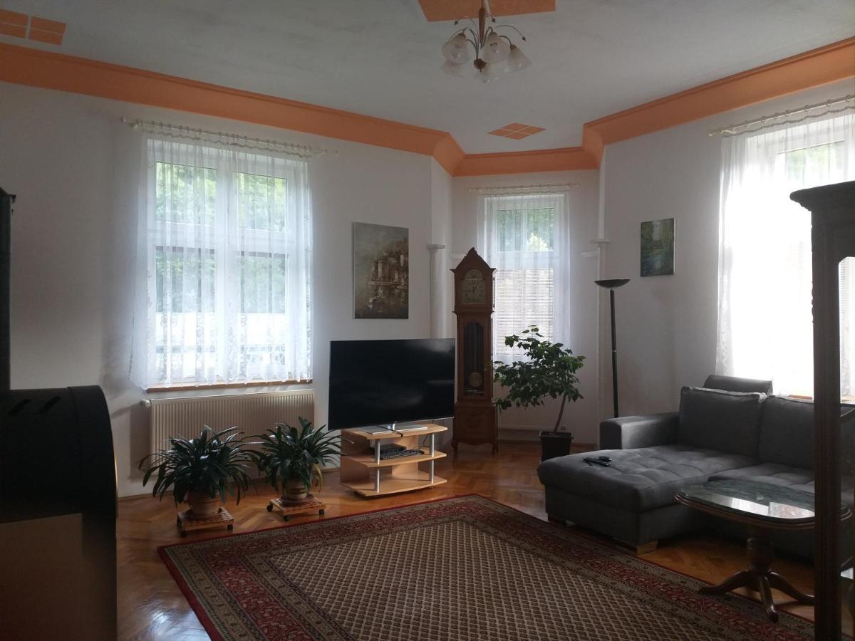 Apartmán Kraslice Esterno foto